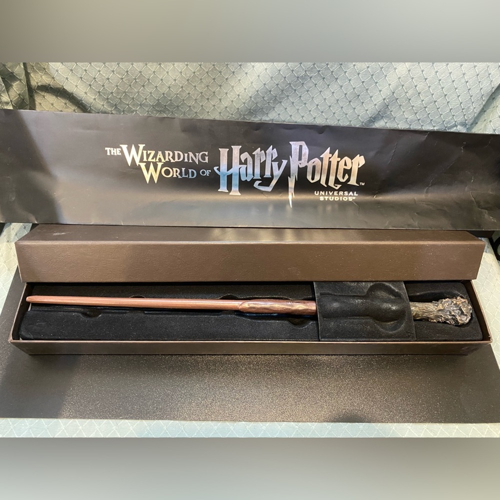Authentic Harry Potter's Wand (2015)